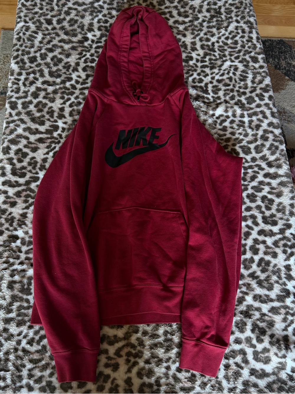 Red Nike Sportswear Essential Pullover Hoodie - Size Medium